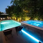 Tg New Luxury Private & - Heated Salty Swimming Pool, Outdoor Jacuzzi, Sauna, Exotic Garden לימסול