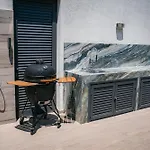 וילה Tg New Luxury Private & - Heated Salty Swimming Pool, Outdoor Jacuzzi, Sauna, Exotic Garden לימסול