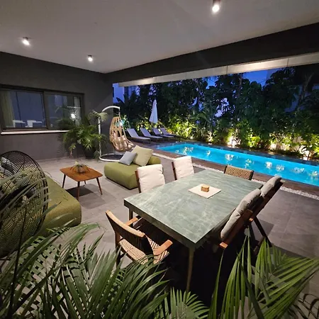 Villa Tg New Luxury Private - Heated Salty Swimming Pool, Outdoor Jacuzzi, Sauna, Exotic Garden *