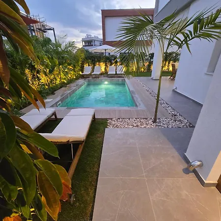 Tg New Luxury Private - Heated Salty Swimming Pool, Outdoor Jacuzzi, Sauna, Exotic Garden Villa *