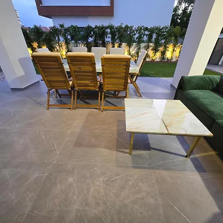 Villa Tg New Luxury Private - Heated Salty Swimming Pool, Outdoor Jacuzzi, Sauna, Exotic Garden Limassol
