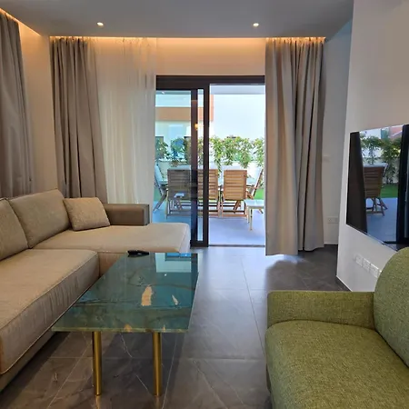 Tg New Luxury Private - Heated Salty Swimming Pool, Outdoor Jacuzzi, Sauna, Exotic Garden Villa *