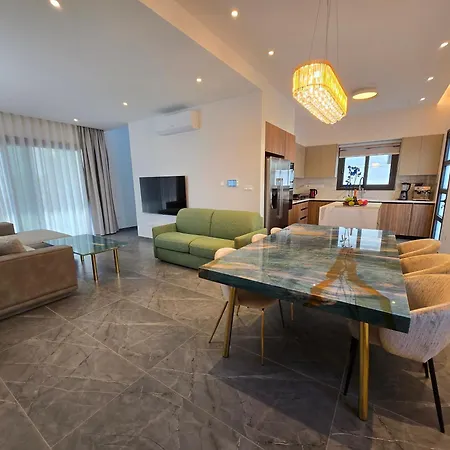 Villa Tg New Luxury Private - Heated Salty Swimming Pool, Outdoor Jacuzzi, Sauna, Exotic Garden Limassol