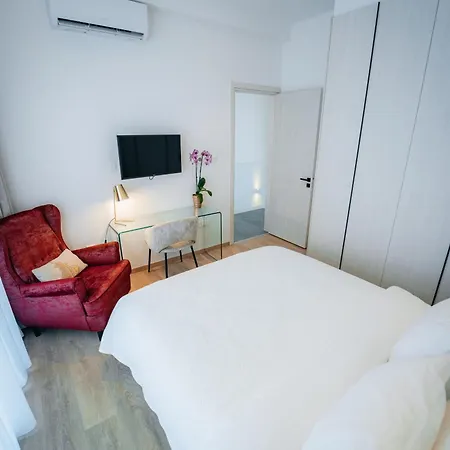 Tg New Luxury Private & - Heated Salty Swimming Pool, Outdoor Jacuzzi, Sauna, Exotic Garden 别墅 利马索尔