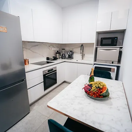 Tg New Luxury Private & - Heated Salty Swimming Pool, Outdoor Jacuzzi, Sauna, Exotic Garden