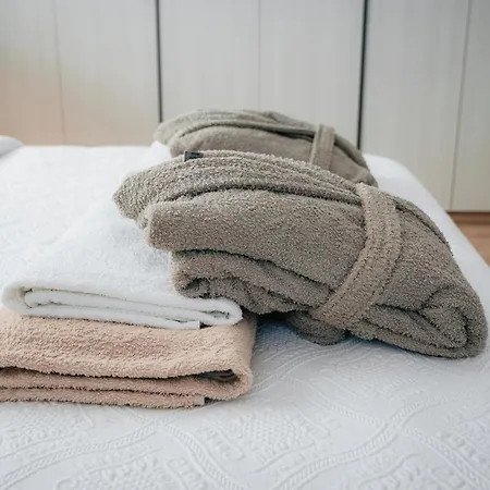 Tg New Luxury Private & - Heated Salty Swimming Pool, Outdoor Jacuzzi, Sauna, Exotic Garden Willa Limassol