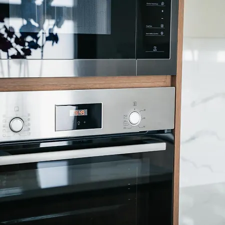 Vila Tg New Luxury Private & - Heated Salty Swimming Pool, Outdoor Jacuzzi, Sauna, Exotic Garden *