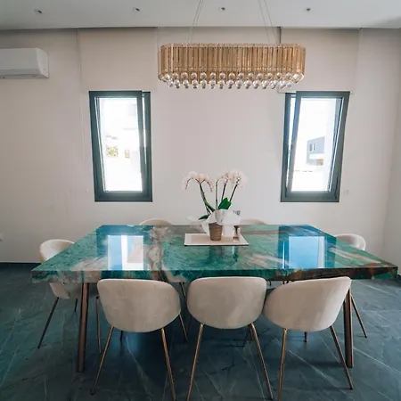 Tg New Luxury Private & - Heated Salty Swimming Pool, Outdoor Jacuzzi, Sauna, Exotic Garden *