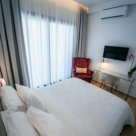 Willa Tg New Luxury Private & - Heated Salty Swimming Pool, Outdoor Jacuzzi, Sauna, Exotic Garden