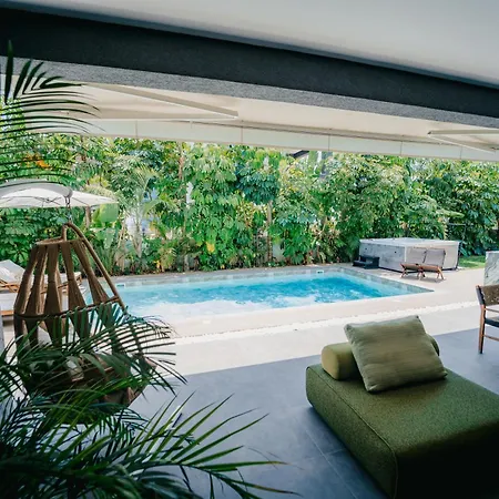 Tg New Luxury Private & - Heated Salty Swimming Pool, Outdoor Jacuzzi, Sauna, Exotic Garden * Lemesos