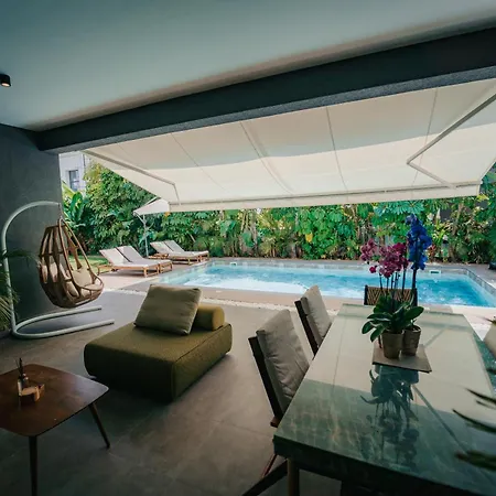 Tg New Luxury Private & - Heated Salty Swimming Pool, Outdoor Jacuzzi, Sauna, Exotic Garden וילה לימסול