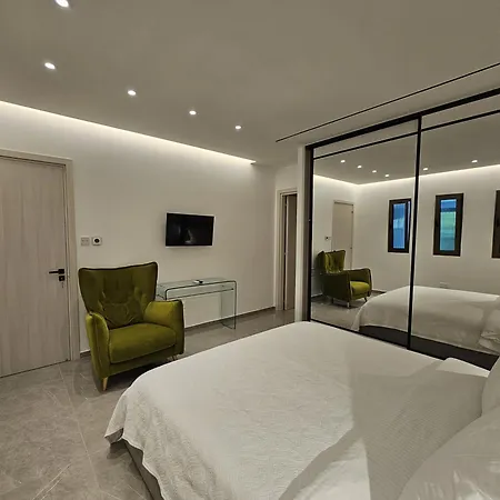 Tg New Luxury Private & - Heated Salty Swimming Pool, Outdoor Jacuzzi, Sauna, Exotic Garden