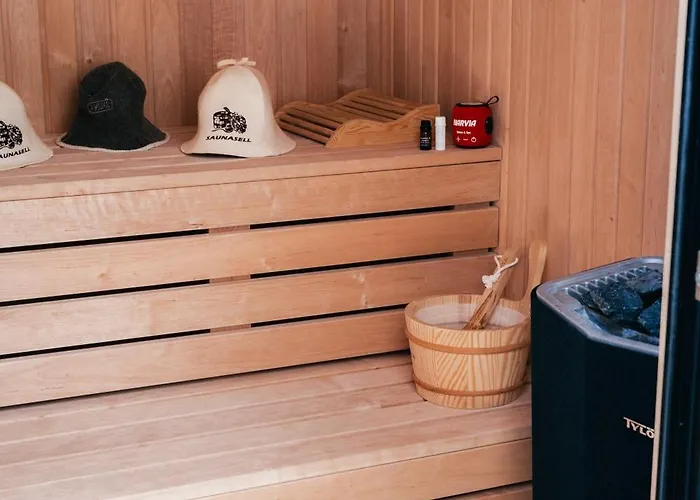 ヴィラ Tg New Luxury Private & - Heated Salty Swimming Pool, Outdoor Jacuzzi, Sauna, Exotic Garden *