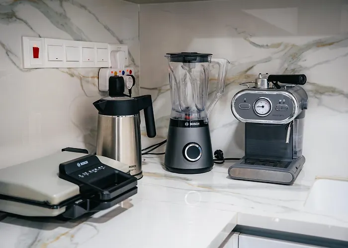 ヴィラ Tg New Luxury Private & - Heated Salty Swimming Pool, Outdoor Jacuzzi, Sauna, Exotic Garden