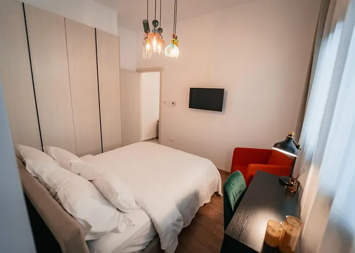 Tg New Luxury Private & - Heated Salty Swimming Pool, Outdoor Jacuzzi, Sauna, Exotic Garden * リマソール