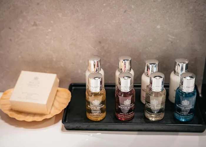 Tg New Luxury Private & - Heated Salty Swimming Pool, Outdoor Jacuzzi, Sauna, Exotic Garden