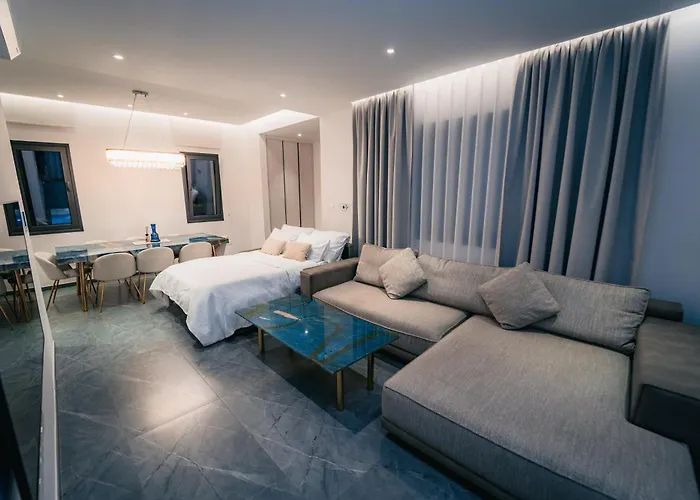 Tg New Luxury Private & - Heated Salty Swimming Pool, Outdoor Jacuzzi, Sauna, Exotic Garden Villa Limassol