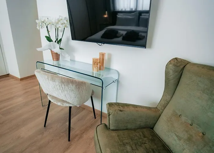 Tg New Luxury Private & - Heated Salty Swimming Pool, Outdoor Jacuzzi, Sauna, Exotic Garden