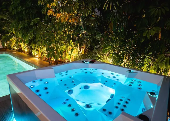 Tg New Luxury Private & - Heated Salty Swimming Pool, Outdoor Jacuzzi, Sauna, Exotic Garden Villa