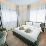 Tg New Luxury Private & - Heated Salty Swimming Pool, Outdoor Jacuzzi, Sauna, Exotic Garden * Limassol