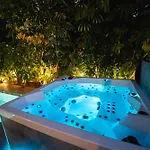 Villa Tg New Luxury Private & - Heated Salty Swimming Pool, Outdoor Jacuzzi, Sauna, Exotic Garden *