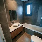 Villa Tg New Luxury Private & - Heated Salty Swimming Pool, Outdoor Jacuzzi, Sauna, Exotic Garden Limassol