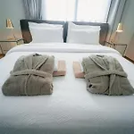 Tg New Luxury Private & - Heated Salty Swimming Pool, Outdoor Jacuzzi, Sauna, Exotic Garden Limassol