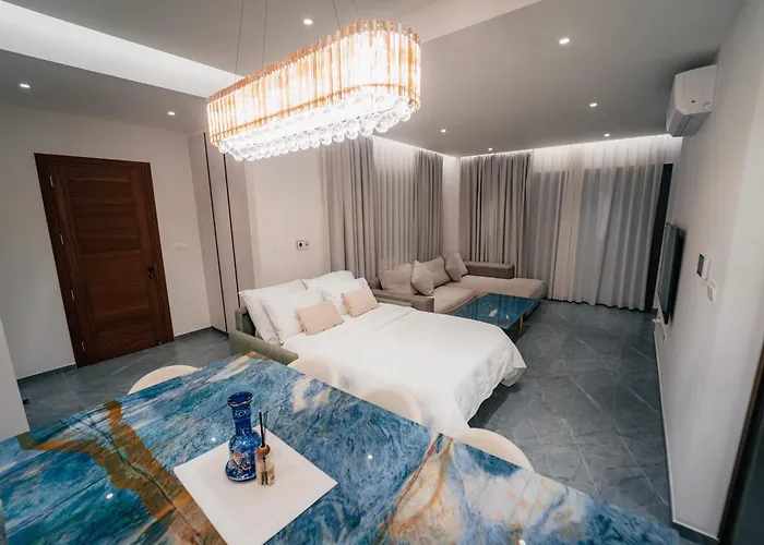 Tg New Luxury Private & - Heated Salty Swimming Pool, Outdoor Jacuzzi, Sauna, Exotic Garden * Limasol