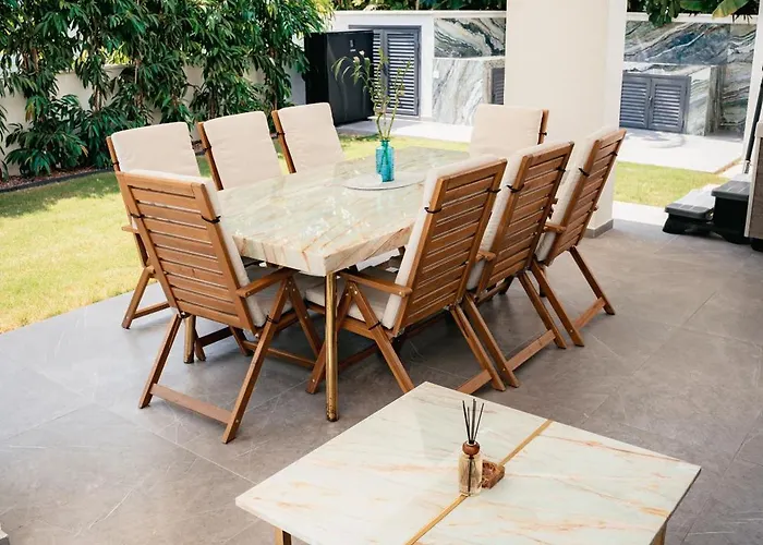 Villa Tg New Luxury Private & - Heated Salty Swimming Pool, Outdoor Jacuzzi, Sauna, Exotic Garden *