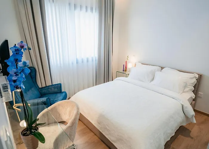 Tg New Luxury Private & - Heated Salty Swimming Pool, Outdoor Jacuzzi, Sauna, Exotic Garden *